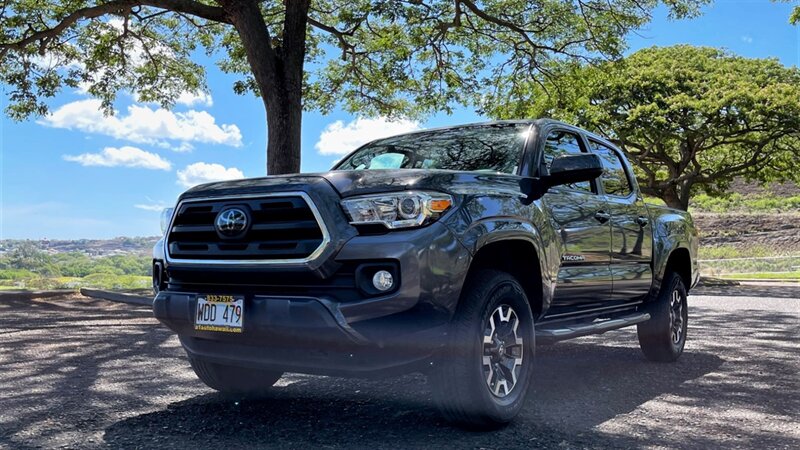 2018 Toyota Tacoma SR5 LOVE THIS COLOR! SR/SR5