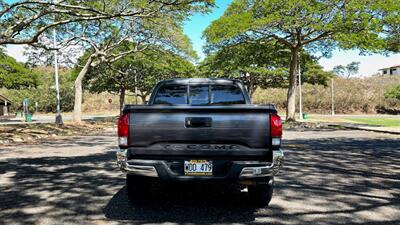 2018 Toyota Tacoma SR5   - Photo 4 - Honolulu, HI 96818