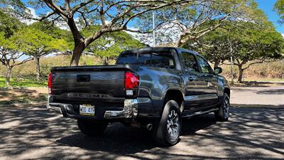 2018 Toyota Tacoma SR5   - Photo 5 - Honolulu, HI 96818