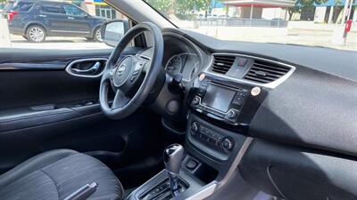 2016 Nissan Sentra SV NISSAN QUALITY !  MIDSIZE COMFORT ! GAS SAVER ! - Photo 9 - Honolulu, HI 96818