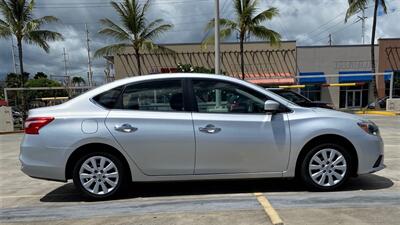 2016 Nissan Sentra SV NISSAN QUALITY !  MIDSIZE COMFORT ! GAS SAVER ! - Photo 4 - Honolulu, HI 96818