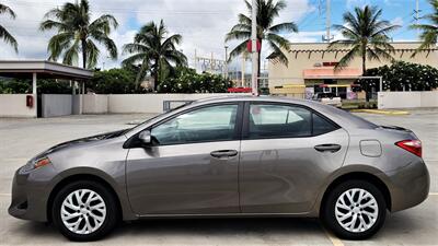 2018 Toyota Corolla LE   TOYOTA QUALITY !  RELIABLE & AFFORDABLE GAS SAVER ! - Photo 2 - Honolulu, HI 96818