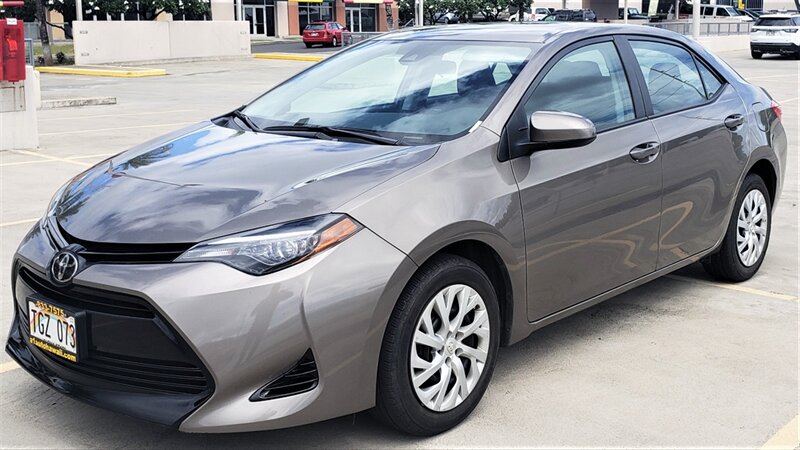 2018 Toyota Corolla LE LE 4dr Sedan