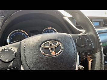 2017 Toyota Corolla LE  RELIABLE & AFFORDABLE GAS SAVER ! - Photo 6 - Honolulu, HI 96818