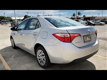 2017 Toyota Corolla LE  RELIABLE & AFFORDABLE GAS SAVER ! - Photo 5 - Honolulu, HI 96818