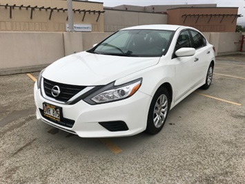 2016 Nissan Altima 2.5 NISSAN QUALITY !  FULL Size Comfort ! AFFORDABLE ! - Photo 1 - Honolulu, HI 96818