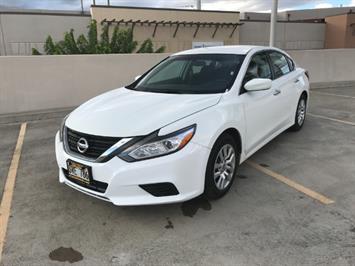 2016 Nissan Altima 2.5 NISSAN QUALITY !  FULL SIZE COMFORT ! - Photo 1 - Honolulu, HI 96818