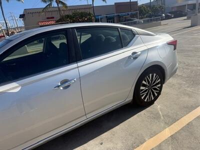 2024 Nissan Altima 2.5 SV   - Photo 9 - Honolulu, HI 96818