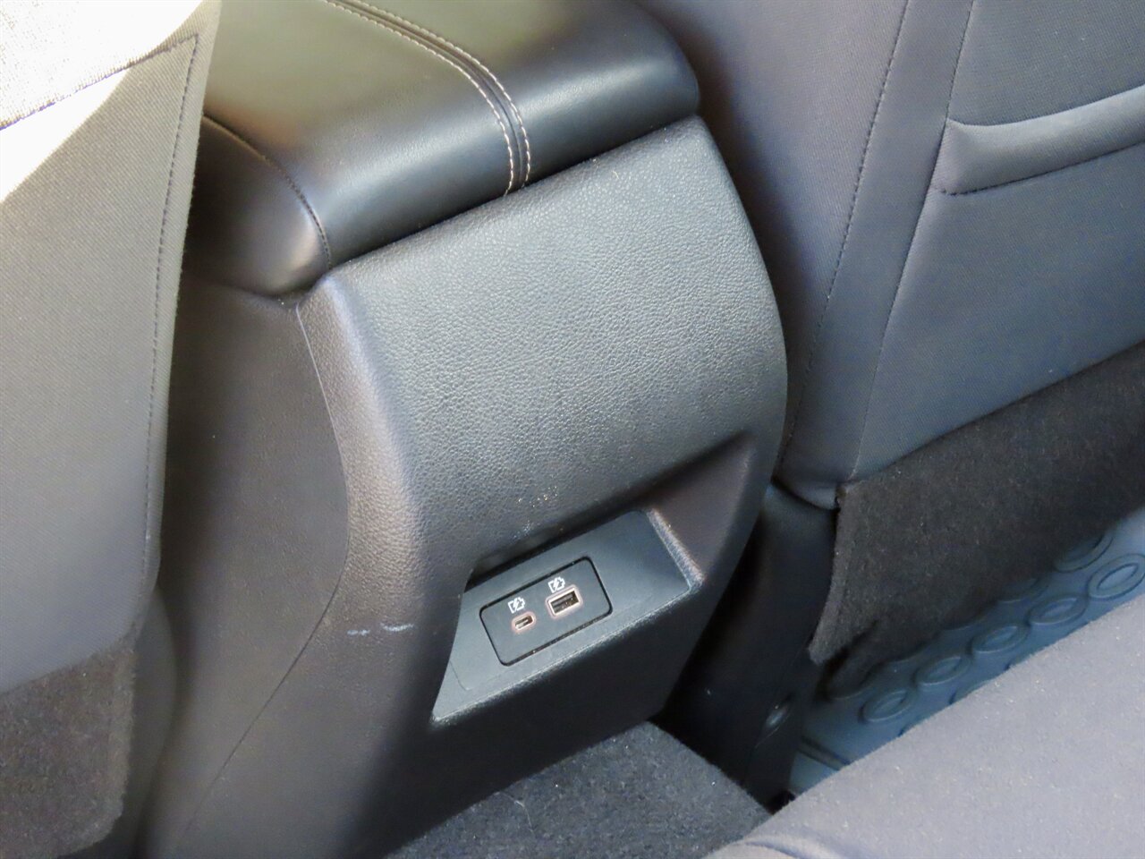 2024 Nissan Altima 2.5 SV - Photo 12 - Honolulu, HI 96818
