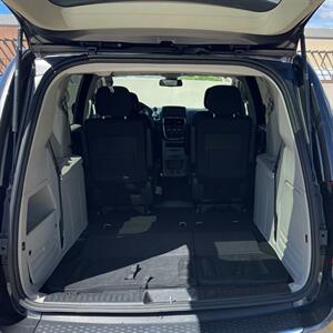 2019 Dodge Grand Caravan SE  7 PASSENGER  AFFORDABLE. LOW MILES! - Photo 12 - Honolulu, HI 96818