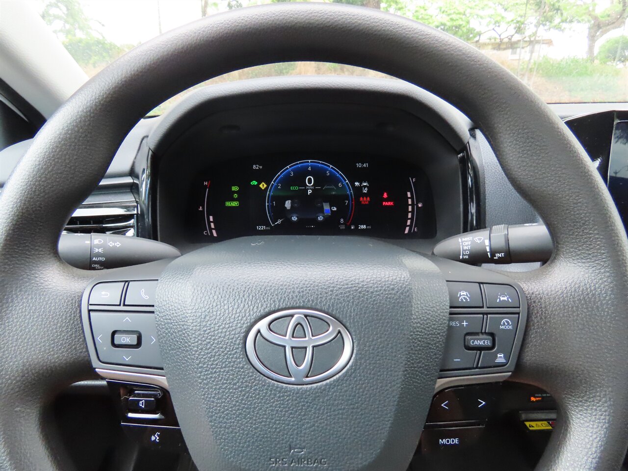 2025 Toyota Camry LE - Photo 15 - Honolulu, HI 96818