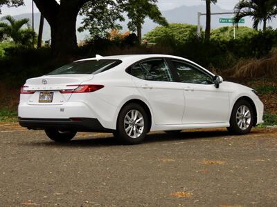 2025 Toyota Camry LE - Photo 4 - Honolulu, HI 96818