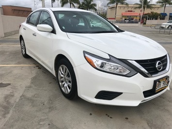 2016 Nissan Altima 2.5  FULL SIZE COMFORT ! - Photo 4 - Honolulu, HI 96818