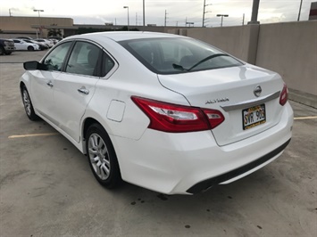 2016 Nissan Altima 2.5  FULL SIZE COMFORT ! - Photo 2 - Honolulu, HI 96818