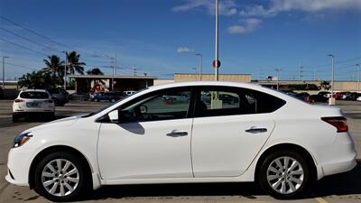 2017 Nissan Sentra NISSAN QUALITY BUILT !  MIDSIZE COMFORT ! GAS SAVER ! - Photo 2 - Honolulu, HI 96818