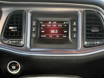 2017 Dodge Challenger SXT FULL SIZE COMFORT ! VERY RARE! - Photo 16 - Honolulu, HI 96818