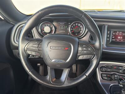 2017 Dodge Challenger SXT FULL SIZE COMFORT ! VERY RARE! - Photo 17 - Honolulu, HI 96818