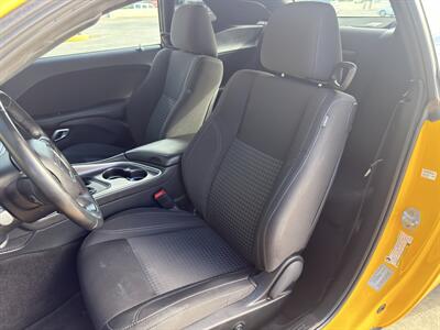 2017 Dodge Challenger SXT FULL SIZE COMFORT ! VERY RARE! - Photo 12 - Honolulu, HI 96818