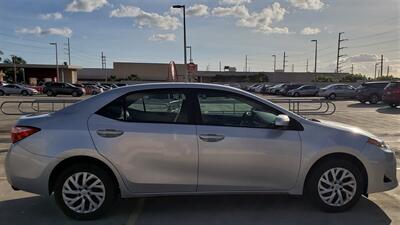 2018 Toyota Corolla LE  RELIABLE & AFFORDABLE GAS SAVER ! - Photo 5 - Honolulu, HI 96818