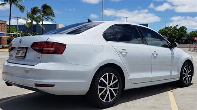 2017 Volkswagen Jetta 1.4T SE   SWEET FAST GERMAN PRECISION DESIGN !   - Photo 6 - Honolulu, HI 96818