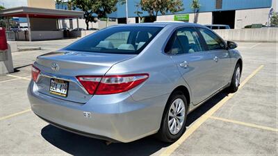 2017 Toyota Camry LE  .LUXURY & COMFORT ! - Photo 6 - Honolulu, HI 96818