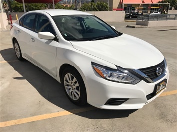 2016 Nissan Altima 2.5 SV NISSAN QUALITY !  SUPER LOW MILES ! - Photo 4 - Honolulu, HI 96818