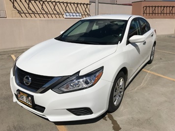 2016 Nissan Altima 2.5 SV NISSAN QUALITY !  SUPER LOW MILES ! - Photo 1 - Honolulu, HI 96818