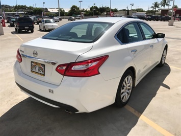 2016 Nissan Altima 2.5 SV NISSAN QUALITY !  SUPER LOW MILES ! - Photo 3 - Honolulu, HI 96818