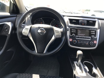 2016 Nissan Altima 2.5 SV NISSAN QUALITY !  SUPER LOW MILES ! - Photo 9 - Honolulu, HI 96818