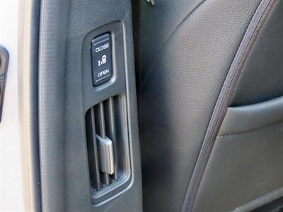 2025 Honda Odyssey EX-L - Photo 17 - Honolulu, HI 96818