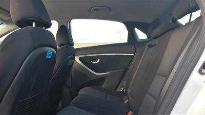 2016 Hyundai Elantra GT GT  SPORTY GT ! - Photo 13 - Honolulu, HI 96818