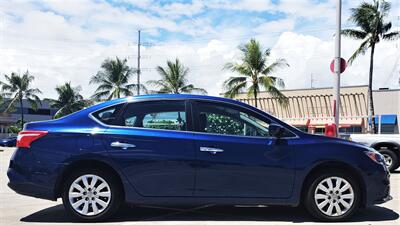 2018 Nissan Sentra NISSAN QUALITY BUILT !  MIDSIZE COMFORT ! GAS SAVER ! - Photo 5 - Honolulu, HI 96818