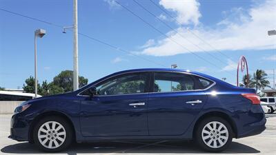 2018 Nissan Sentra NISSAN QUALITY BUILT !  MIDSIZE COMFORT ! GAS SAVER ! - Photo 2 - Honolulu, HI 96818