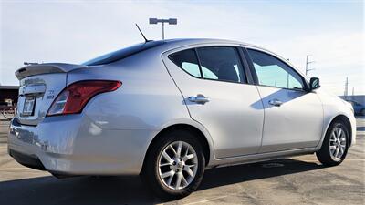 2018 Nissan Versa SV  GAS SAVER ! - Photo 4 - Honolulu, HI 96818