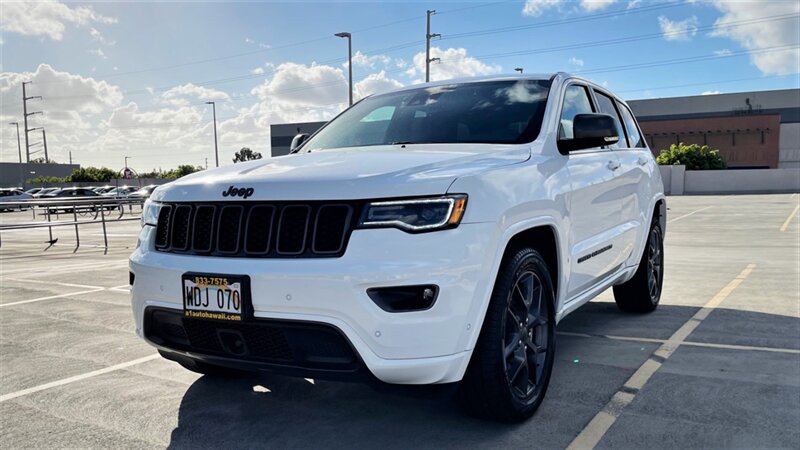 2021 Jeep Grand Cherokee 80TH ANNIVERSARY  LIMITED SUPER CHERRY! SUPER MINT ! SUPER LOW MILES !