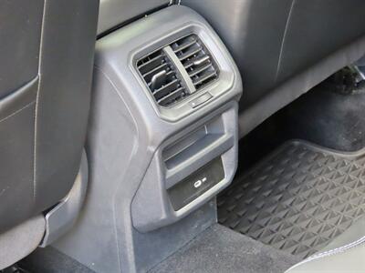 2022 Volkswagen Taos SE  HARD TO FIND ! SUPER LOW MILES ! - Photo 13 - Honolulu, HI 96818