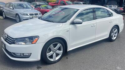 2015 Volkswagen Passat S PZEV  VW QUALITY !  WHITE LIGHT DREAM RIDE ! - Photo 1 - Honolulu, HI 96818