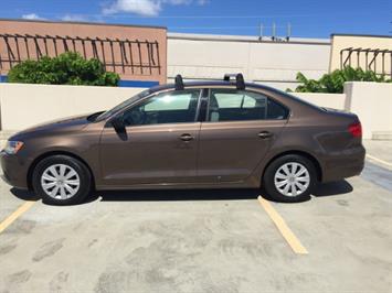 2014 Volkswagen Jetta SUPER LOW MILES  SUPER SPORTY ! LETS GO SURFING HIKING ? - Photo 2 - Honolulu, HI 96818