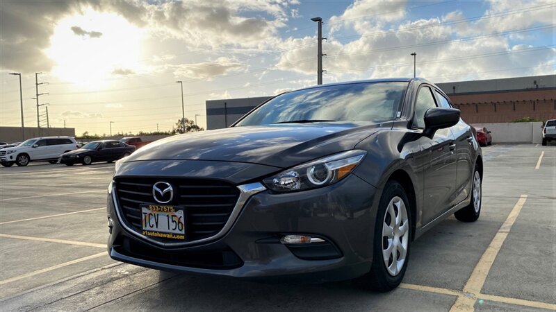 2017 Mazda Mazda3 Sport  STYLE & BEAUTY  GAS SAVER!