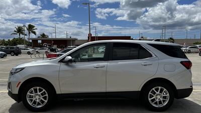 2022 Chevrolet Equinox LT  4 WHEEL DRIVE ! SUPER LOW MILES ! - Photo 2 - Honolulu, HI 96818