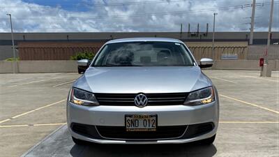 2014 Volkswagen Jetta SE PZEV  GAS SAVER! PRICED TO SELL ! - Photo 2 - Honolulu, HI 96818