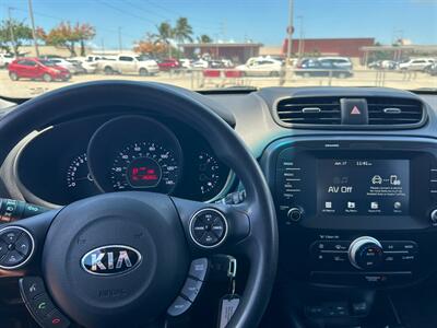 2018 Kia Soul  TIMELESS STYLE   CLASSIC! - Photo 7 - Honolulu, HI 96818