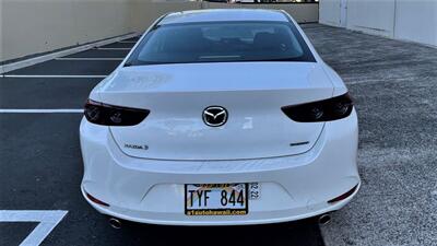 2020 Mazda Mazda3 Sedan WHITE LIGHT !  DREAM MACHINE !  LUXURY COMFORT & STYLE ! SUPER LOW MILES! - Photo 7 - Honolulu, HI 96818