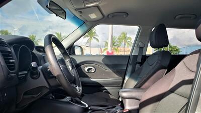 2016 Kia Soul FLYING HAWN  STYLE CLASSIC & BEAUTY! - Photo 11 - Honolulu, HI 96818