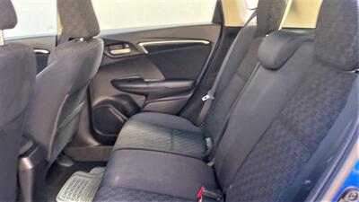 2016 Honda Fit LX  RELIABLE QUALITY GAS SAVER ! - Photo 10 - Honolulu, HI 96818