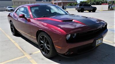 2017 Dodge Challenger R/T Plus   MANUAL   "WE FINANCE "  5.7  V8  6 SPEED  RT HEMI  ROCKET! - Photo 5 - Honolulu, HI 96818