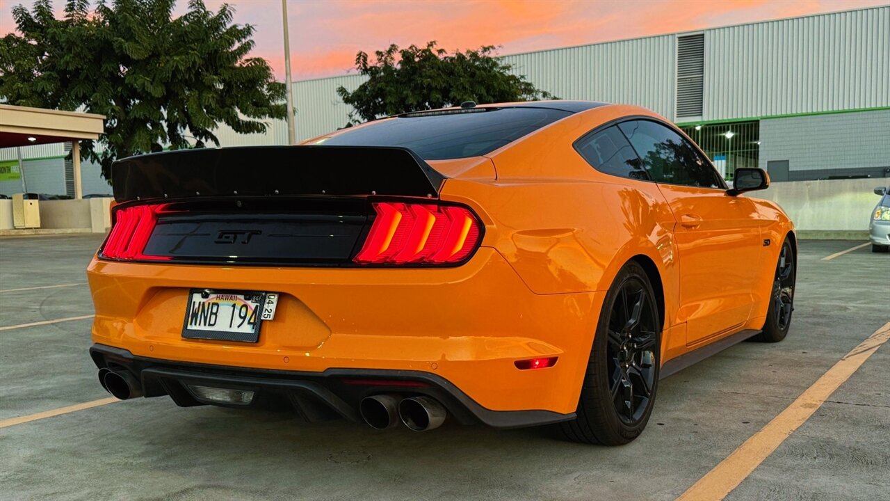 2019 Ford Mustang GT photo 4