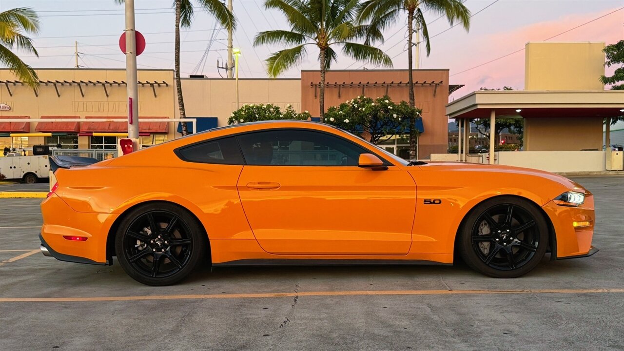 2019 Ford Mustang GT photo 5