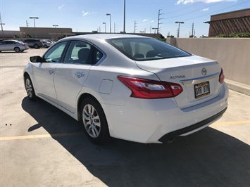 2016 Nissan Altima 2.5 NISSAN QUALITY !  COMFORT & RELIABLE - Photo 3 - Honolulu, HI 96818