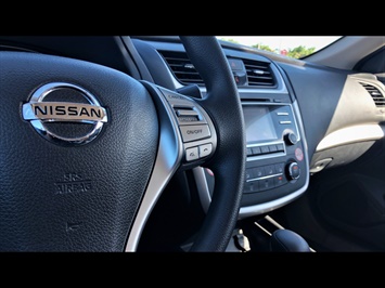 2016 Nissan Altima 2.5 NISSAN QUALITY !  FULL SIZE COMFORT ! - Photo 9 - Honolulu, HI 96818